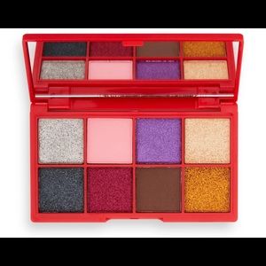Revolution Beauty Eye shadow palette